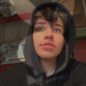 Meet your Posher, Christopher